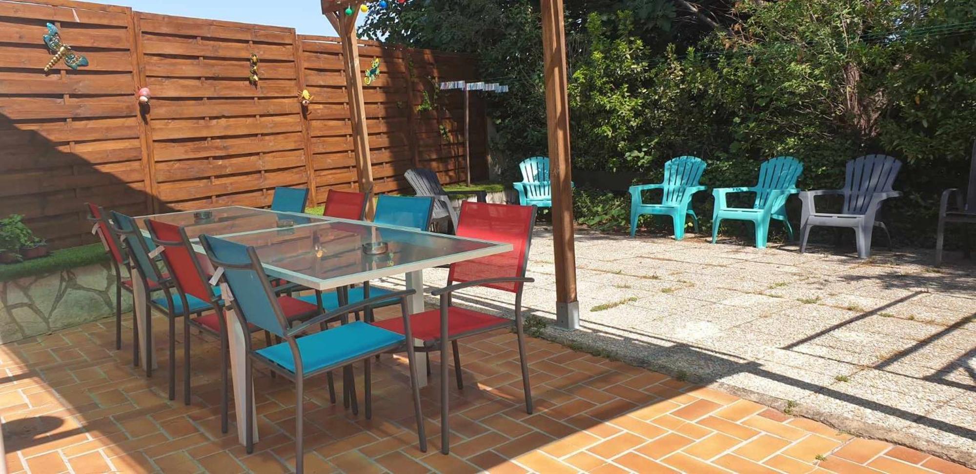 Location Saisonniere Apartment Coursan Exterior photo